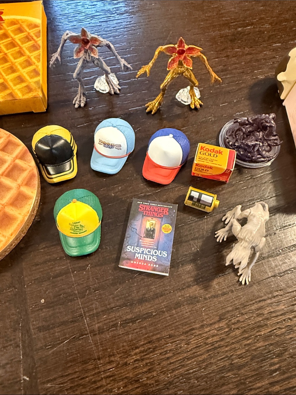 Stranger Things Assortment - Picture 3 of 5